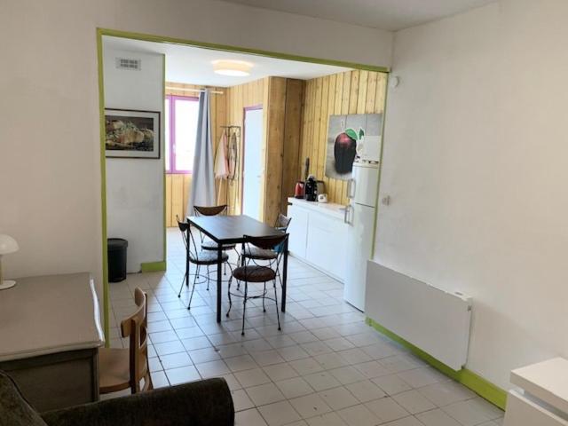 Le Depot Studio Du Petit Port Champvert Екстериор снимка